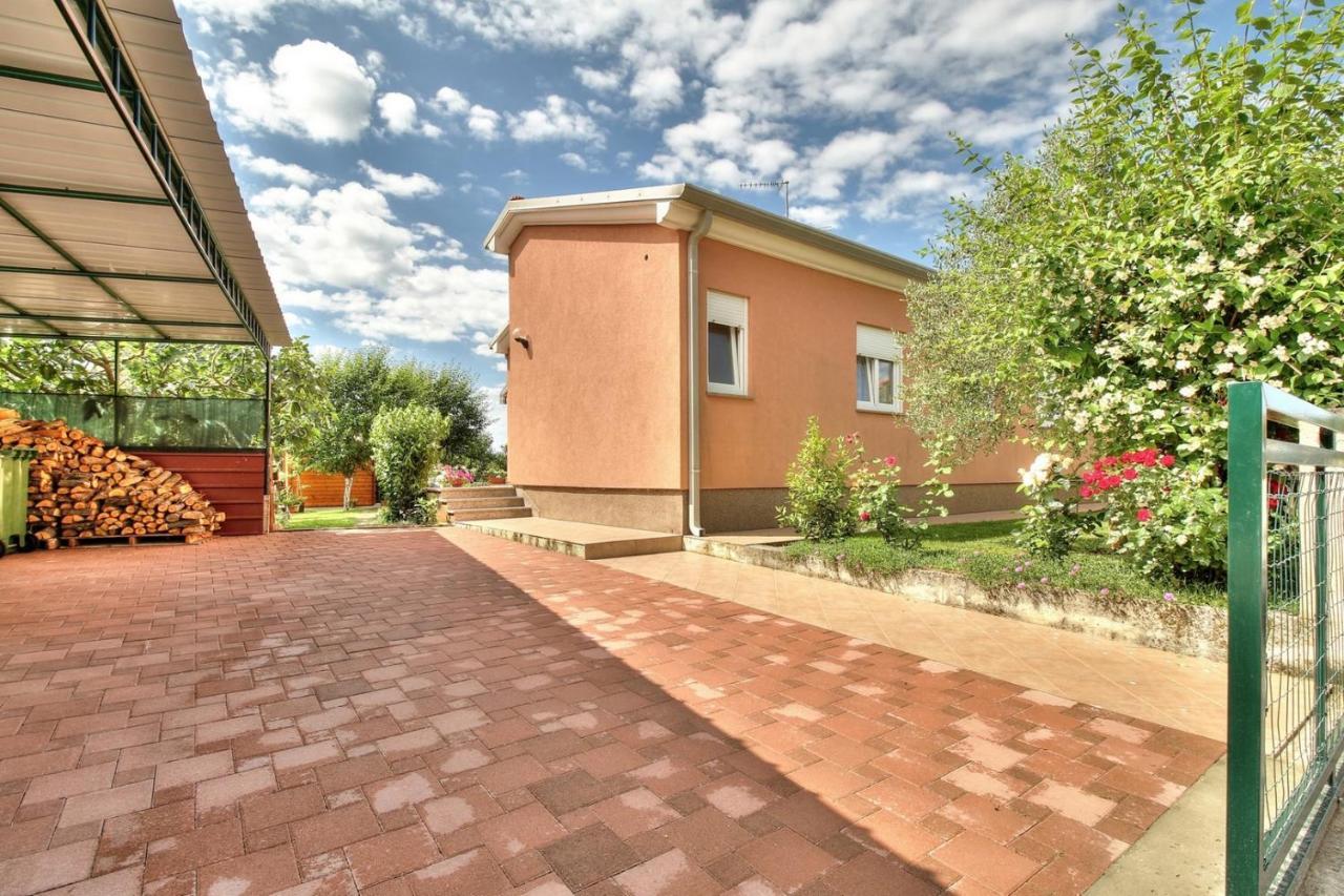 Apartments Begovic Umag Eksteriør bilde